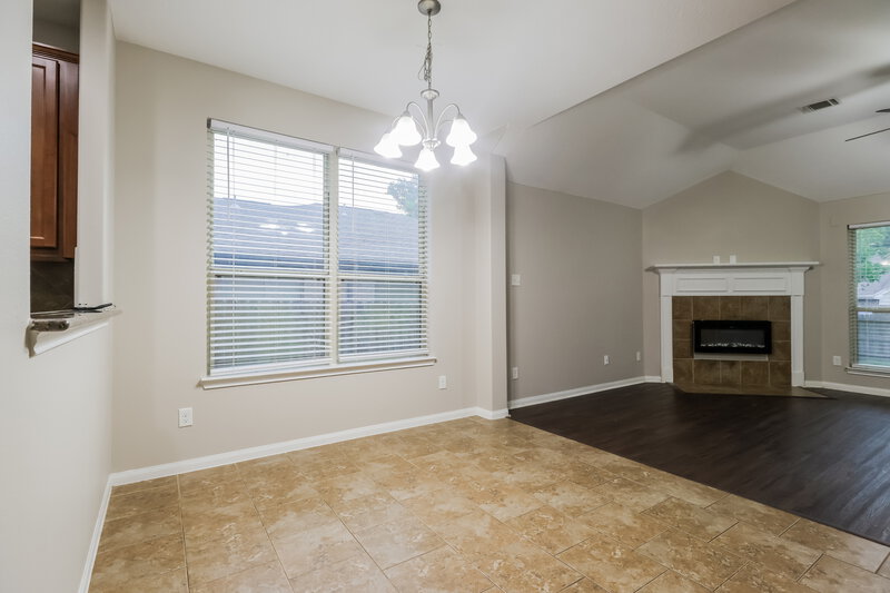 1,825/Mo, 226 Fantasy Ln Montgomery, TX 77356 Dining Room View