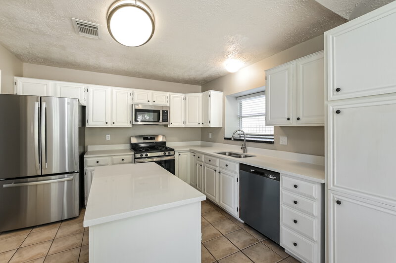 2,260/Mo, 2927 Waterloo Rd Pearland, TX 77581 Misc View 4