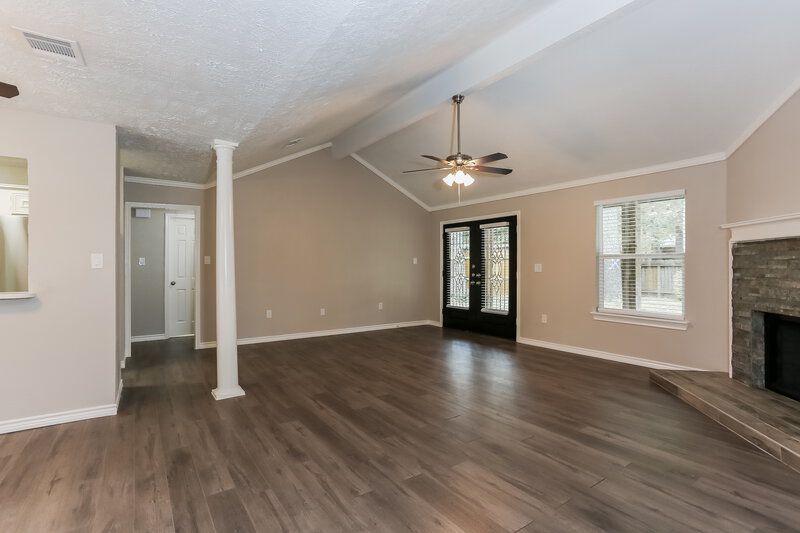 1,730/Mo, 16310 Ulysses St Crosby, TX 77532 Living Room View 3