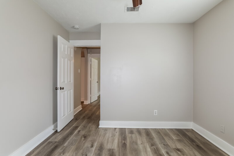 1,775/Mo, 32118 Decker Oaks Dr Pinehurst, TX 77362 Bedroom View