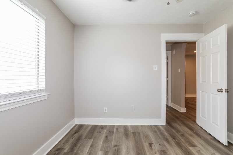 1,775/Mo, 32118 Decker Oaks Dr Pinehurst, TX 77362 Bedroom View 4