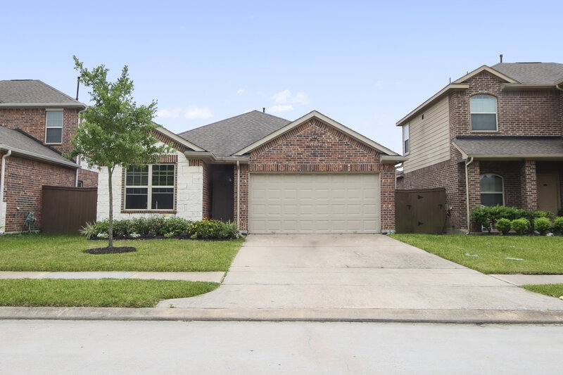 2,295/Mo, 11342 Creekway Bend Dr Humble, TX 77396 External View