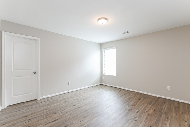 2,080/Mo, 376 Henry St Alvin, TX 77511 Family Room View