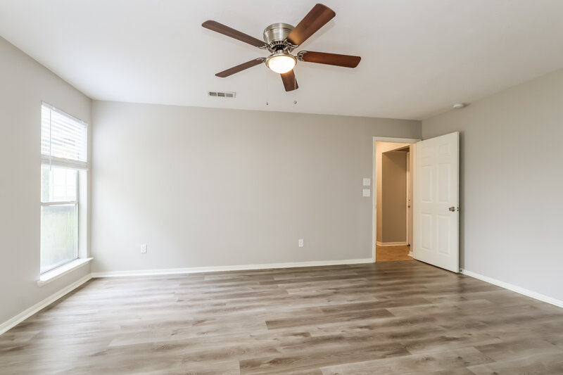 1,870/Mo, 2711 Knollbrook Ln Spring, TX 77373 Main Bedroom View