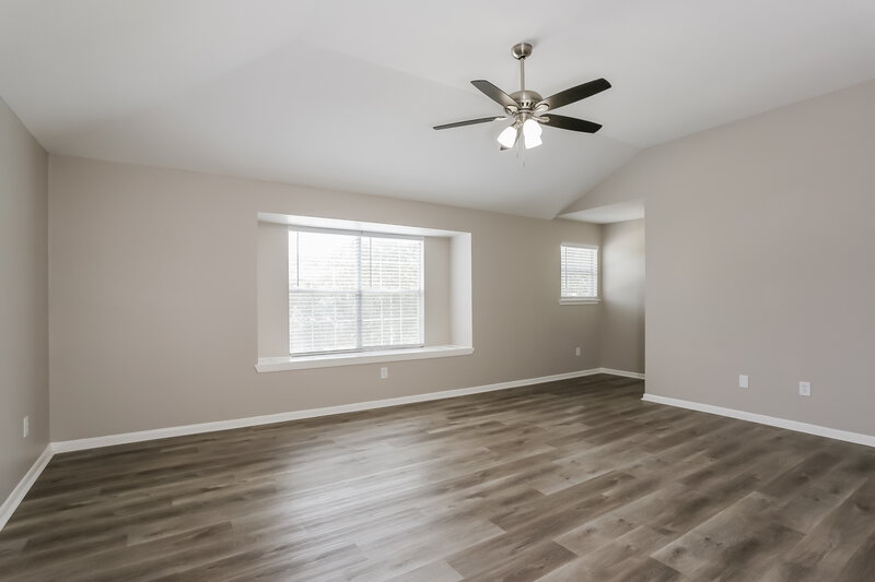 2,660/Mo, 2431 Fox River Ln Spring, TX 77386 Main Bedroom View 2