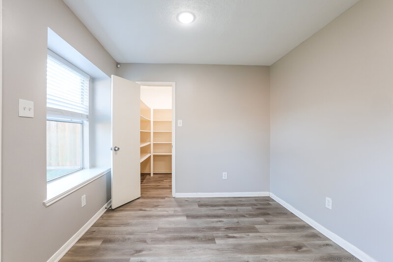 2,040/Mo, 2431 Fox River Ln Spring, TX 77386 Bedroom View
