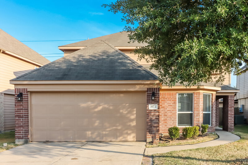 2,120/Mo, 7122 Fox Scene Dr Humble, TX 77338 External View