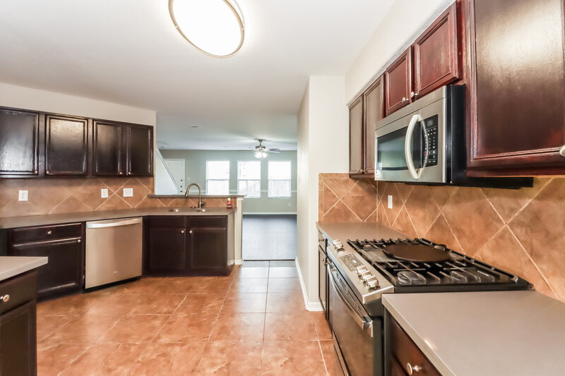 2,120/Mo, 7122 Fox Scene Dr Humble, TX 77338 Kitchen View