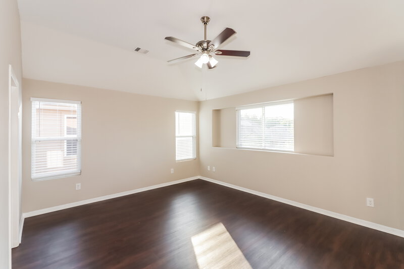 2,120/Mo, 7122 Fox Scene Dr Humble, TX 77338 Main Bedroom View 2