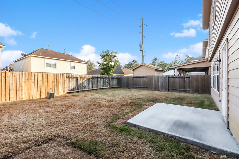 2,120/Mo, 7122 Fox Scene Dr Humble, TX 77338 Exterior View