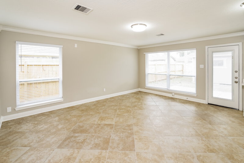 2,095/Mo, 14318 Woodline Dr Houston, TX 77015 Breakfast Nook View