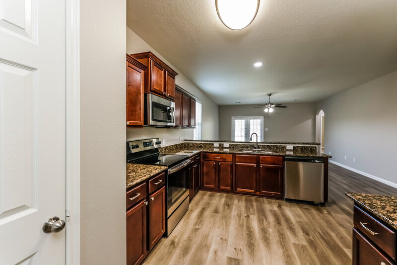2,095/Mo, 38230 S Lost Creek Blvd Magnolia, TX 77355 Kitchen View