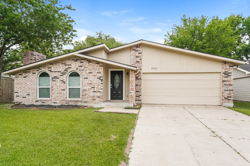 1,815/Mo, 15411 La Loma Dr Houston, TX 77083 External View