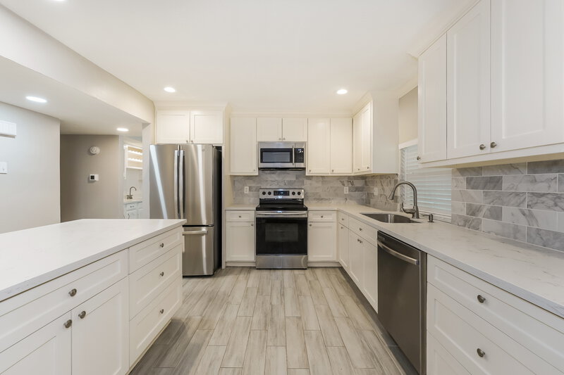 1,815/Mo, 15411 La Loma Dr Houston, TX 77083 Misc View 5