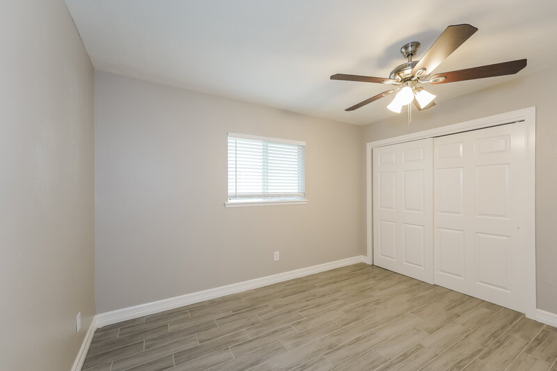 1,815/Mo, 15411 La Loma Dr Houston, TX 77083 Misc View 9