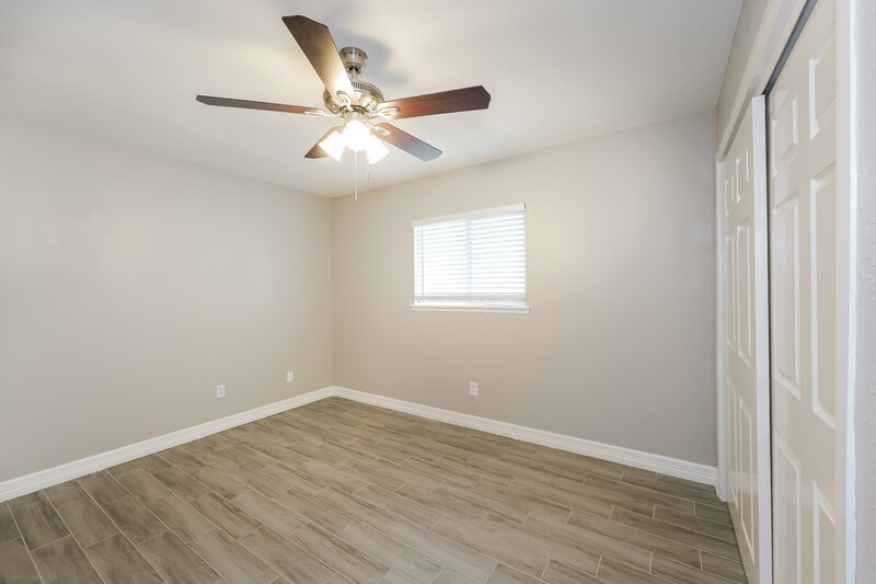 1,815/Mo, 15411 La Loma Dr Houston, TX 77083 Misc View 10