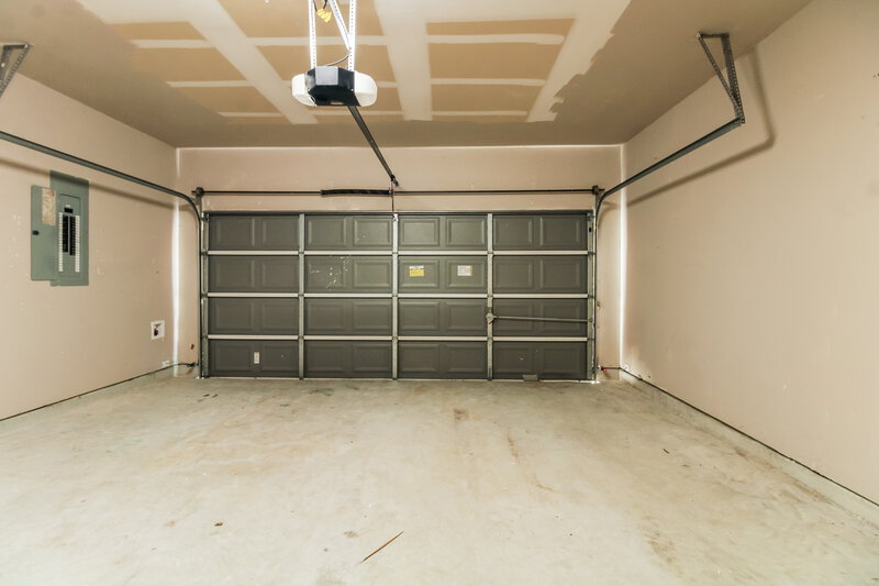2,300/Mo, 16514 Port O Call St Crosby, TX 77532 Garage View