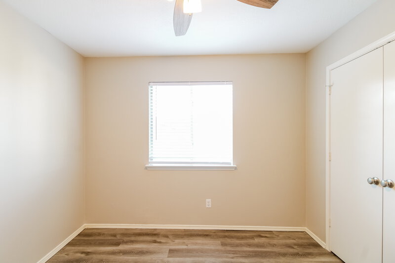 2,045/Mo, 11802 Alex Ln Houston, TX 77071 Bedroom View 3