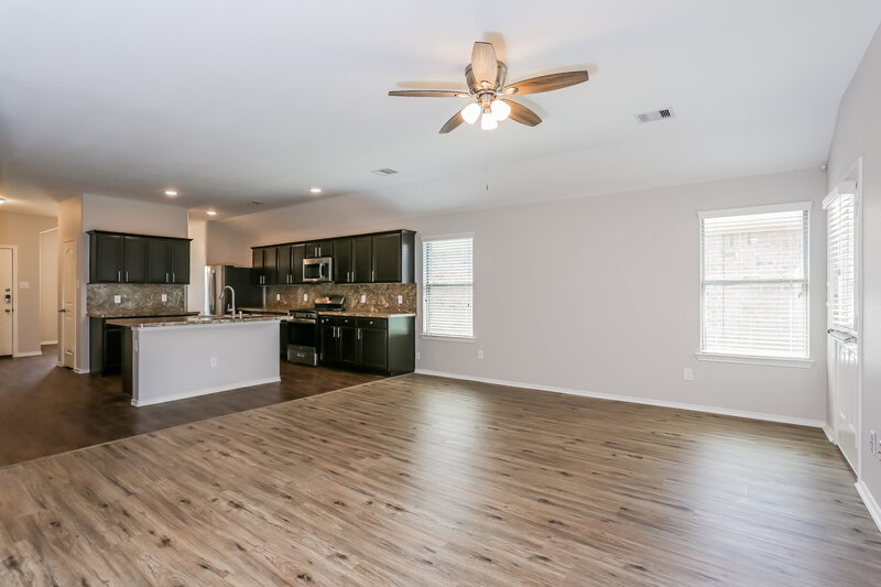 2,155/Mo, 15459 Casita Verde Way Houston, TX 77049 Living Room View 3