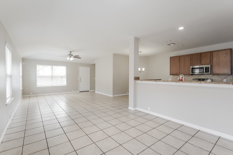 3,020/Mo, 10223 Sulphur Stream Dr Houston, TX 77095 Living Room View
