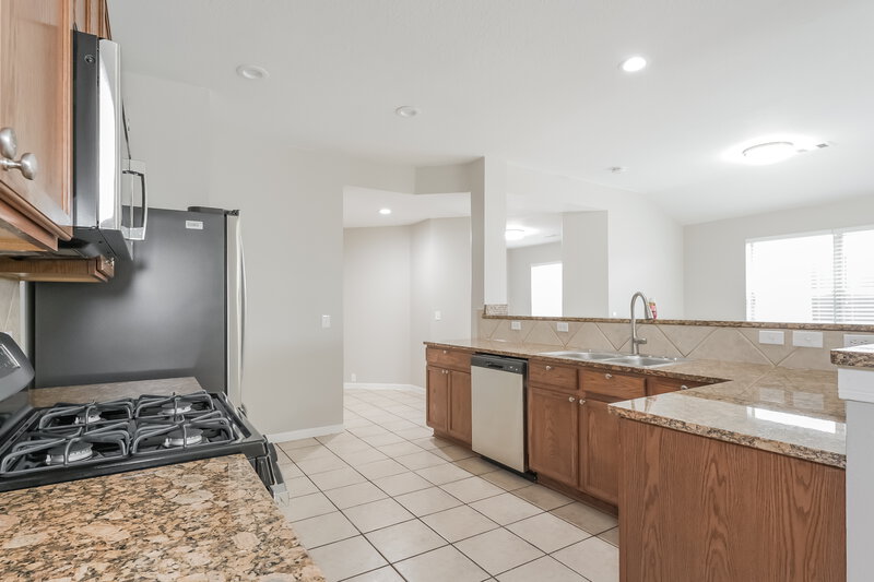 3,020/Mo, 10223 Sulphur Stream Dr Houston, TX 77095 Kitchen View 2