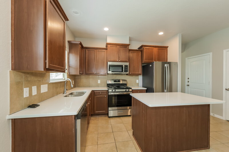 2,320/Mo, 21426 Vineyard Haven Ct Katy, TX 77449 Kitchen View