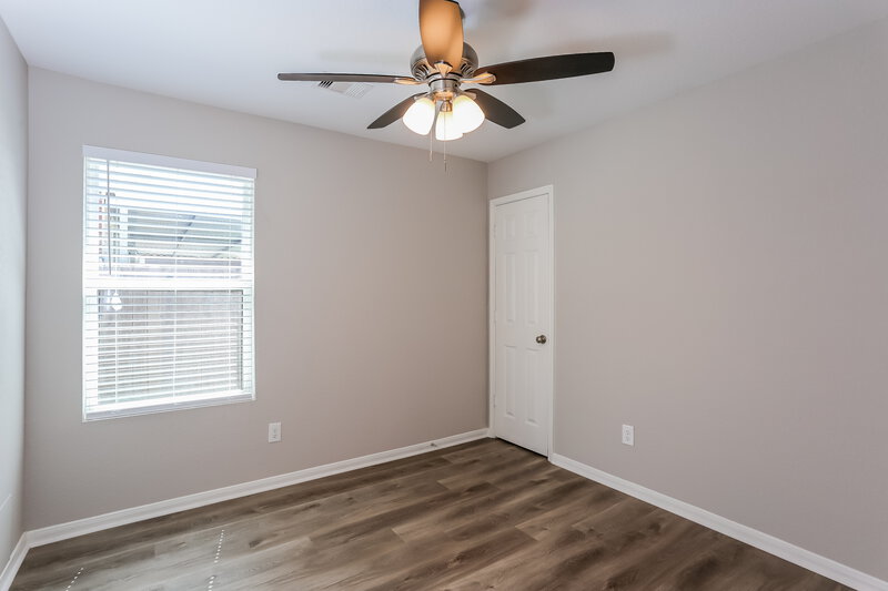 1,970/Mo, 5202 El Tigre Ln Baytown, TX 77521 Bedroom View 4