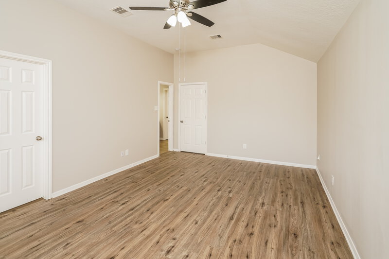 2,005/Mo, 15810 Sarasam Creek Ct Cypress, TX 77429 Main Bedroom View