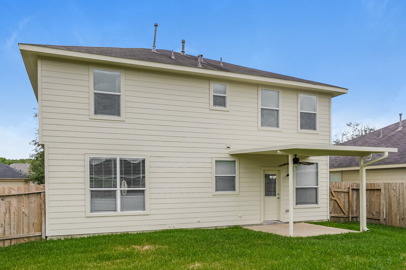 2,005/Mo, 15810 Sarasam Creek Ct Cypress, TX 77429 Rear View