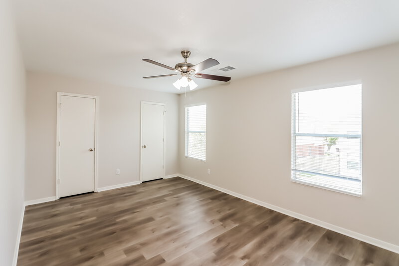2,390/Mo, 1931 Day Lily Way Houston, TX 77067 Main Bedroom View