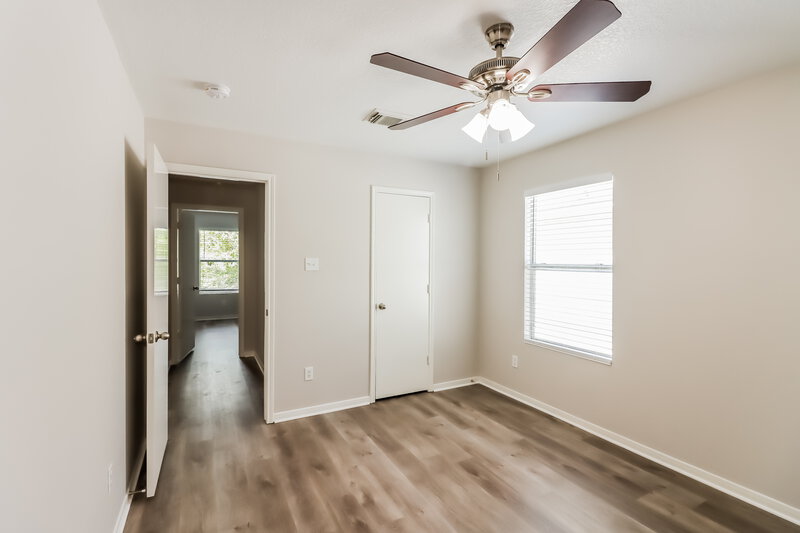 2,390/Mo, 1931 Day Lily Way Houston, TX 77067 Bedroom View 3