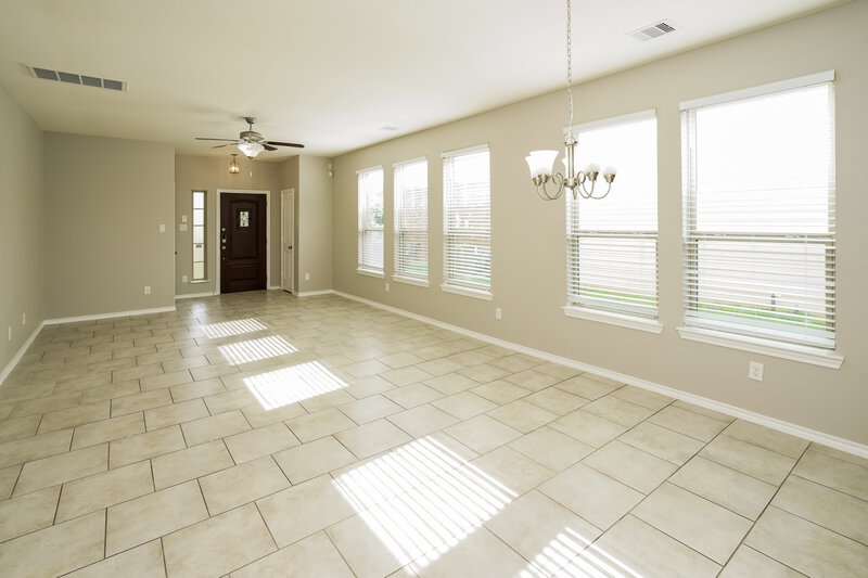 2,585/Mo, 9102 Sweet Blue Jasmine Ln Humble, TX 77338 Dining Room View