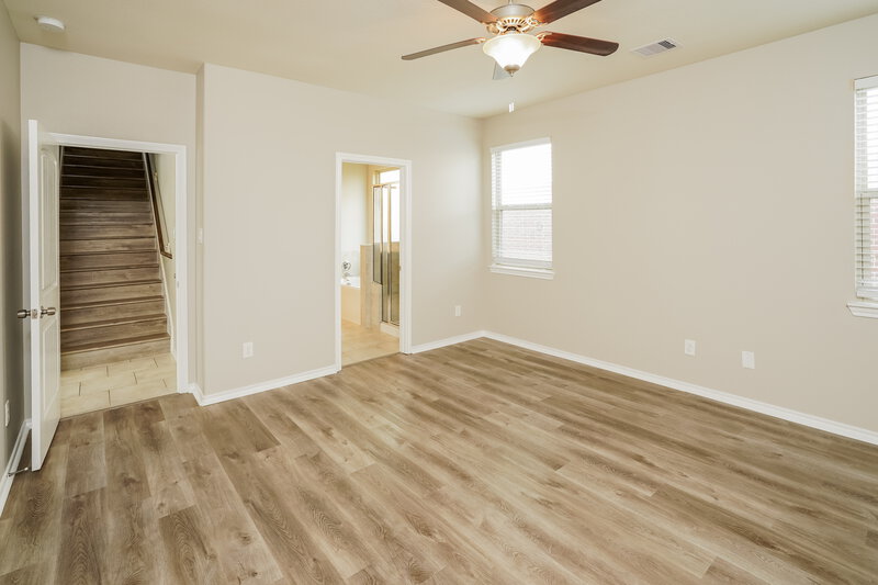 2,585/Mo, 9102 Sweet Blue Jasmine Ln Humble, TX 77338 Main Bedroom View 2