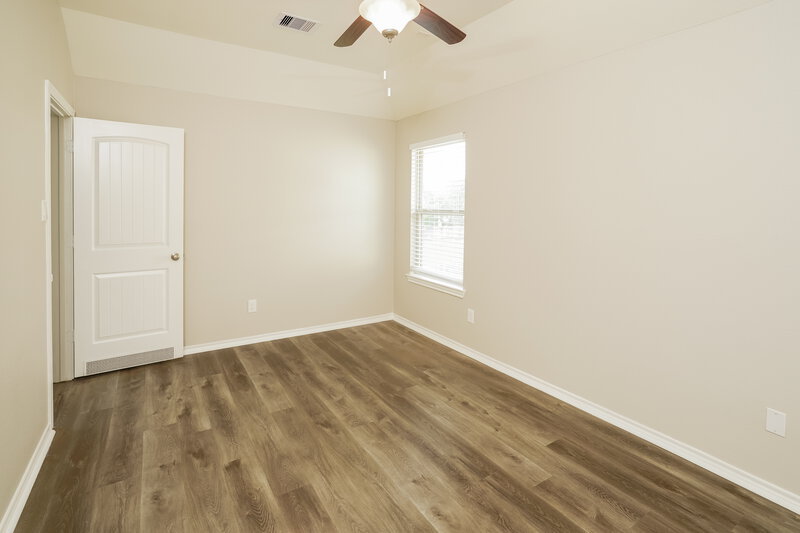 2,585/Mo, 9102 Sweet Blue Jasmine Ln Humble, TX 77338 Bedroom View