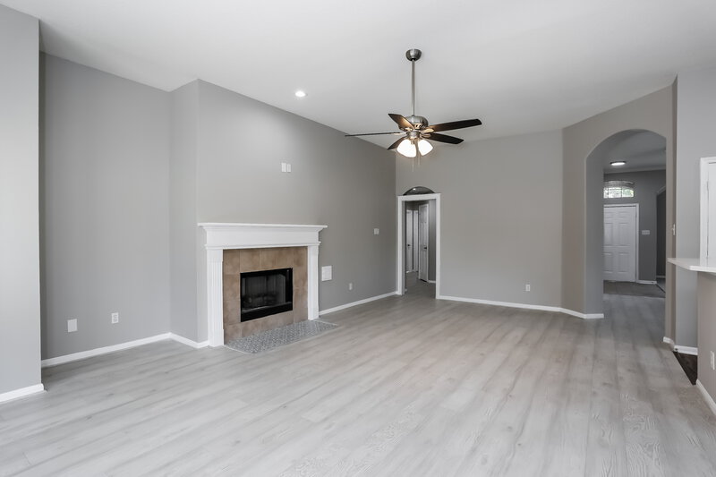 2,140/Mo, 722 Neap Ct Crosby, TX 77532 Living Room View