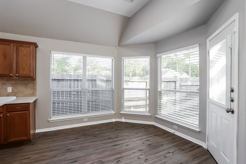 2,140/Mo, 722 Neap Ct Crosby, TX 77532 Breakfast Nook View