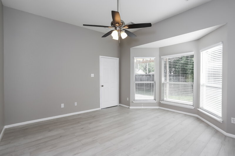 2,140/Mo, 722 Neap Ct Crosby, TX 77532 Main Bedroom View