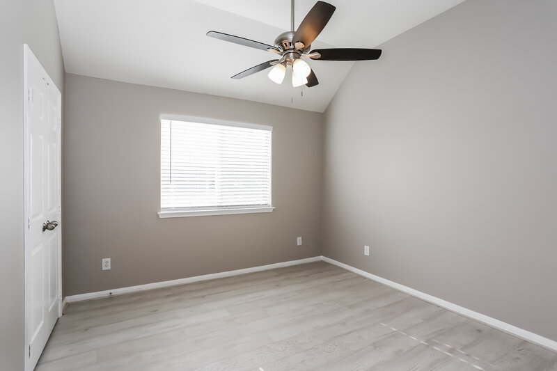 2,140/Mo, 722 Neap Ct Crosby, TX 77532 Bedroom View 2