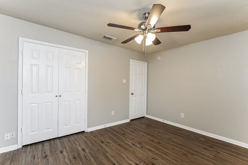 1,935/Mo, 1406 High Park Cir # A1 Spring, TX 77373 Main Bedroom View 2