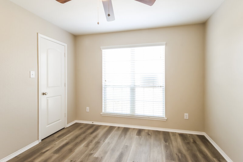 1,840/Mo, 1149 Shadow Glenn Dr Conroe, TX 77301 Bedroom View 2