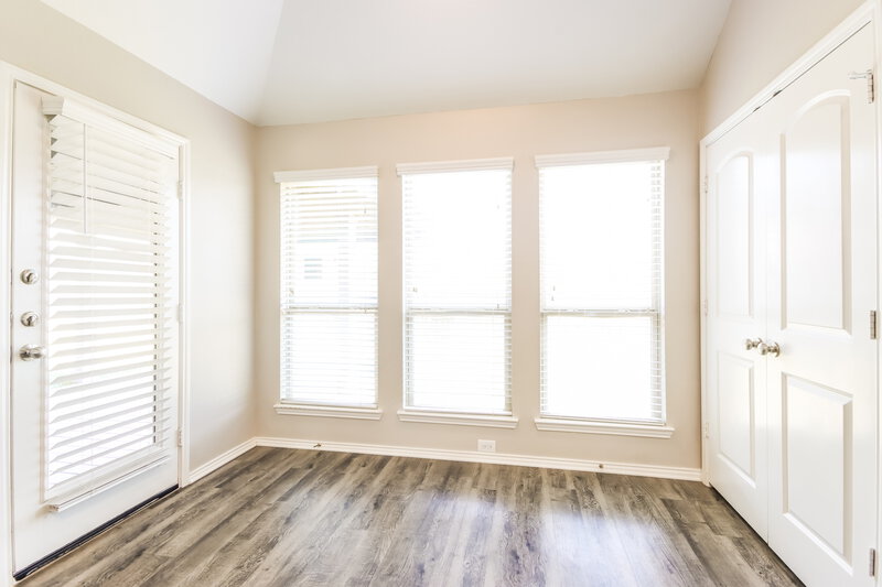 1,840/Mo, 1149 Shadow Glenn Dr Conroe, TX 77301 Bedroom View 4