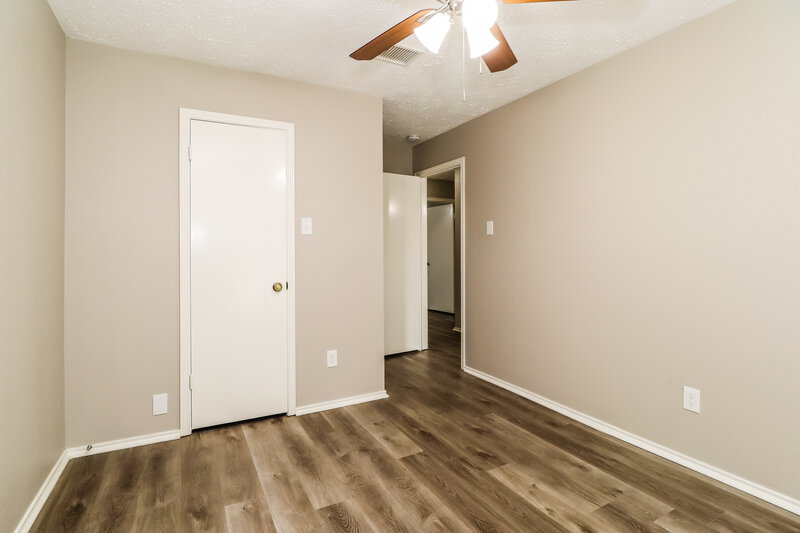 2,570/Mo, 13526 Bridgewalk Cv # A1 Houston, TX 77041 Bedroom View