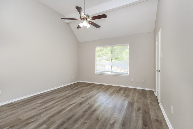 1,790/Mo, 4017 Hunnington Dr # A1 Conroe, TX 77303 Main Bedroom View