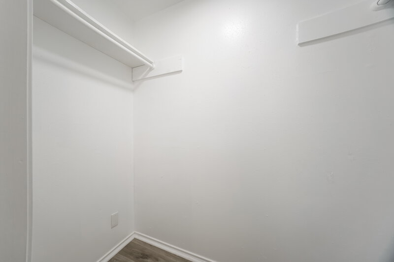 1,685/Mo, 4017 Hunnington Dr # A1 Conroe, TX 77303 Amenities View