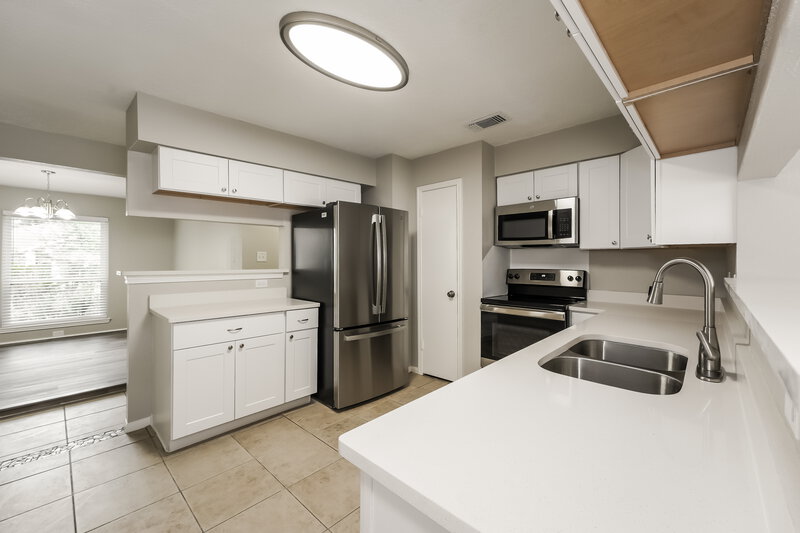 2,170/Mo, 1219 Strawberry Park Ln Katy, TX 77450 Kitchen View
