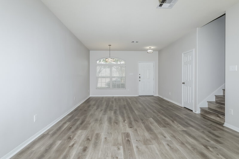 2,240/Mo, 29350 Alba Rose Dr Spring, TX 77386 Living Room View 2