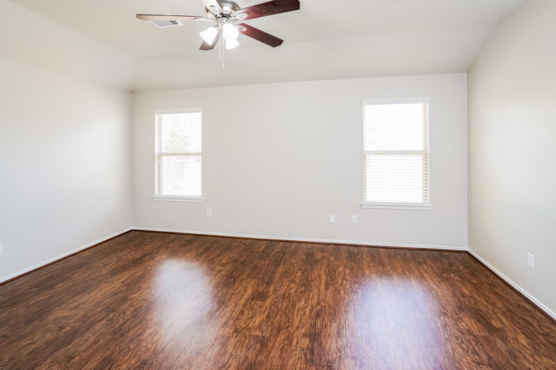 2,300/Mo, 14040 Lake Crescent Dr Conroe, TX 77384 Main Bedroom View