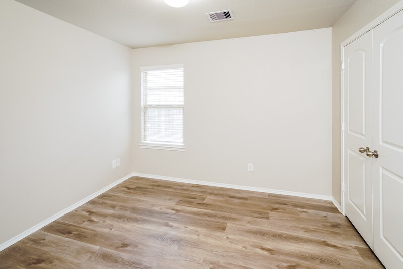 2,300/Mo, 14040 Lake Crescent Dr Conroe, TX 77384 Bedroom View