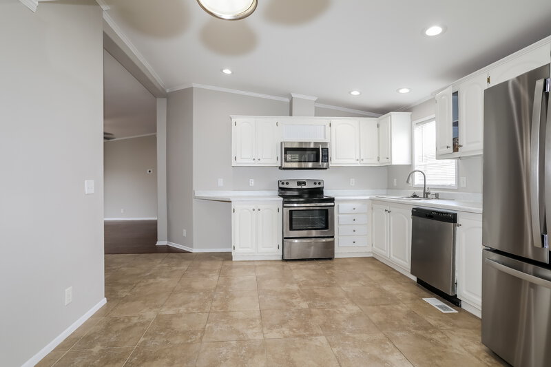 1,690/Mo, 21039 Sweet Blossom Ln Tomball, TX 77375 Dining Room View