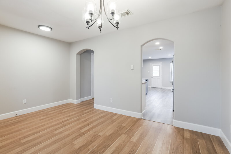 2,145/Mo, 8715 Sunset Pond Dr Tomball, TX 77375 Dining Room View
